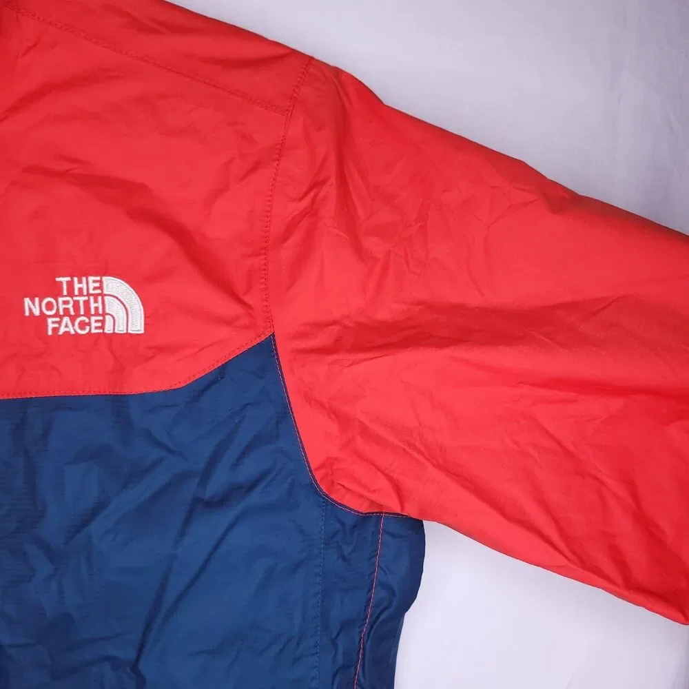 The North Face Venture 2 Jacket Mens Small Red, Navy DryVent